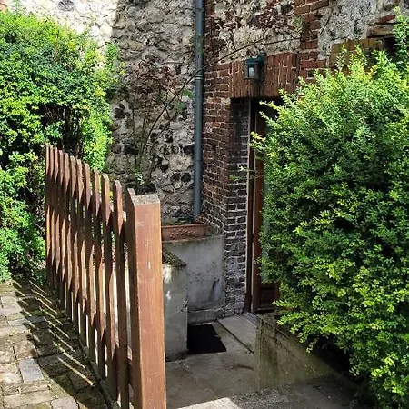 Le Jardin Des Murmures Honfleur
