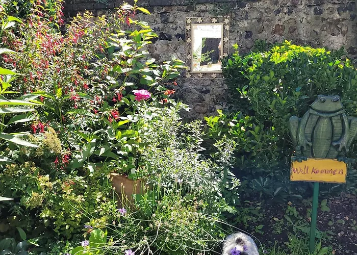 Le Jardin Des Murmures הונפלר