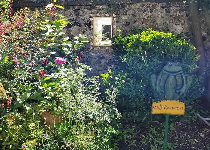 Le Jardin Des Murmures * הונפלר