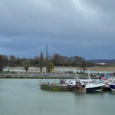 Le Jardin Des Murmures * オンフルール