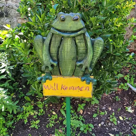 Le Jardin Des Murmures Будинок відпочинку