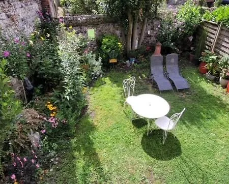 Le Jardin Des Murmures Holiday home