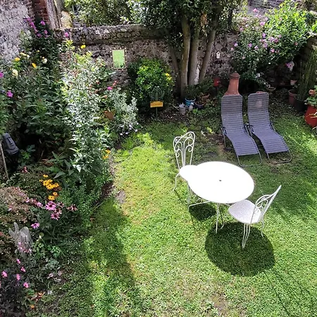Le Jardin Des Murmures Honfleur