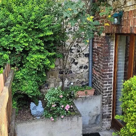 Le Jardin Des Murmures بيت للعطل أونفلور