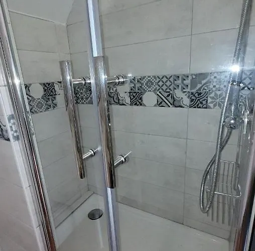 別荘 Le Jardin Des Murmures オンフルール