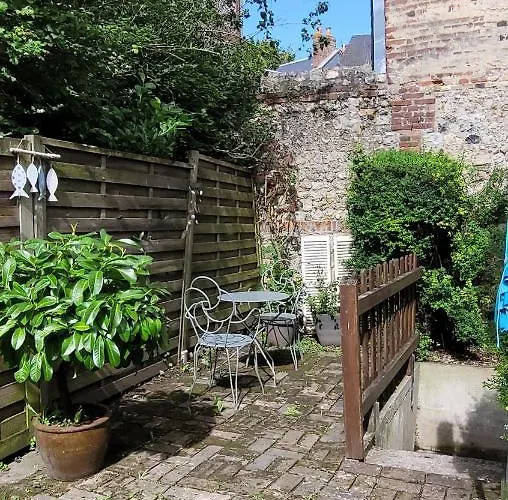 Le Jardin Des Murmures * Honfleur