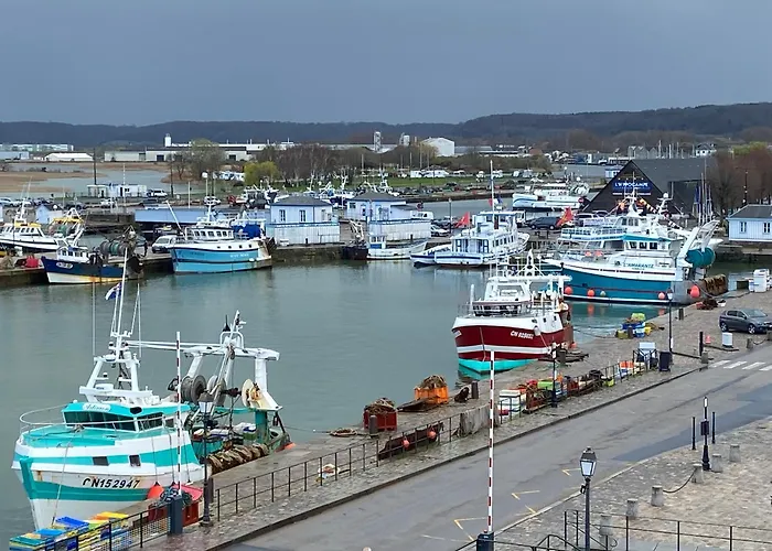 別荘 Le Jardin Des Murmures *