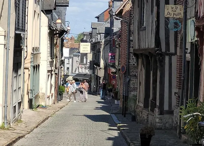 Le Jardin Des Murmures *