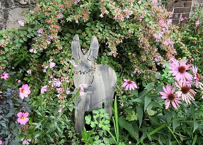 別荘 Le Jardin Des Murmures オンフルール